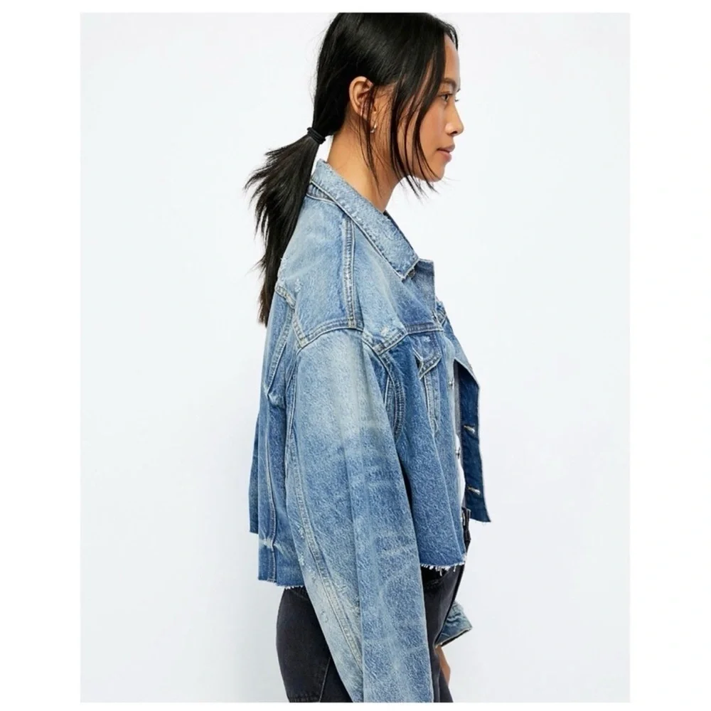 Free People Amelia Slouchy Denim Trucker Jacket Size Small - Picture 4 of 8